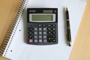 calculator 1516869  340 300x200 - calculator-1516869__340