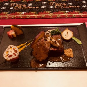 IMG 0438 300x300 - IMG_0438